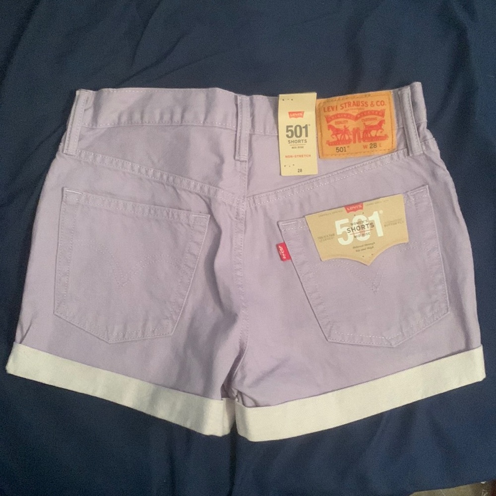 Levi’s 501 mid rise shorts in lavender